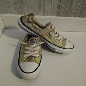 Converse scale print flats women's size 8